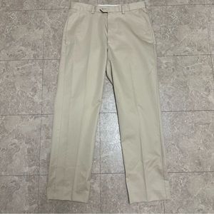 Orvis Trim Fit Khaki Pants